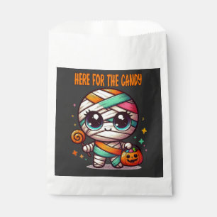 Halloween Mummy Here For The Candy Favour Bags