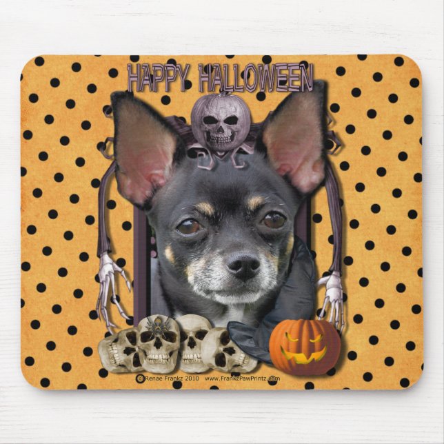Halloween Nightmare - Chihuahua - Isabella Mouse Pad (Front)