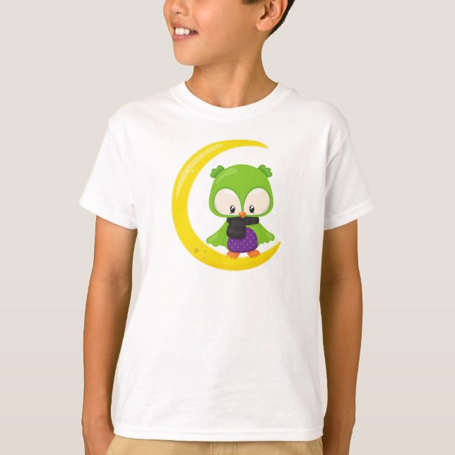 Halloween Owl, Cute Owl, Green Owl, Moon, Scarf T-Shirt (Front)