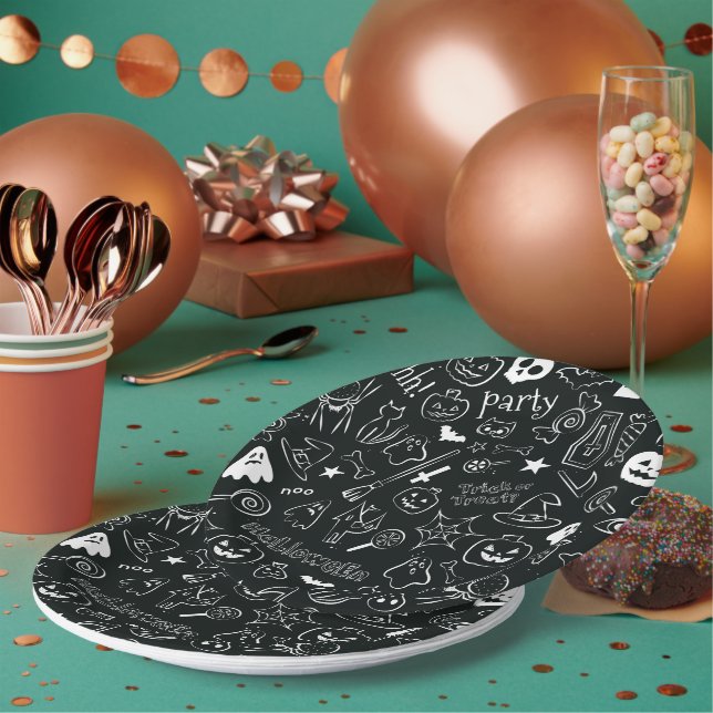 Halloween Pattern 1 Paper Plate (Multi)
