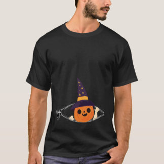 Halloween Pregnancy Announcement Pregnant T-Shirt