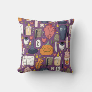 Halloween pumpkins, witchy seamless pattern. cushion