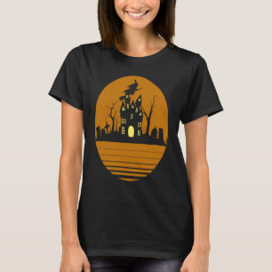 halloween retro vintage haunted house full moon T-Shirt