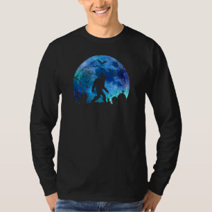 Halloween Sasquatch In A Cemetery Spooky Full Moon T-Shirt