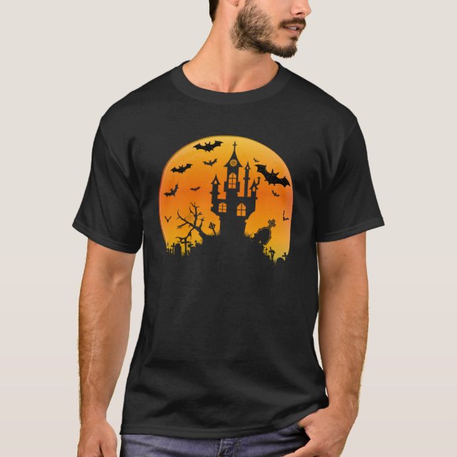Halloween Scape Haunted House Fun Scare Creepy T-Shirt (Front)