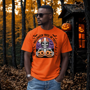 Halloween Skeleton Football Player Trick or Treat T-Shirt
