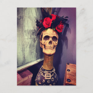 Halloween Skeleton Skull Postcard