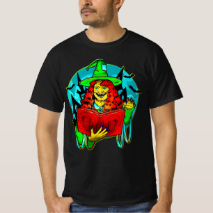 Halloween Spooky Green Witch Magic Book Bats Hat   T-Shirt