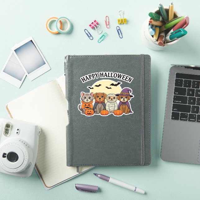 Halloween T-Shirt with Cute Cats and Dogs in Costu (iPad Cover)