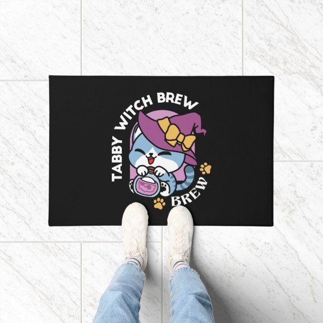 Halloween Tabby Cat – Witch Hat & Potion Art Doormat (Indoor)