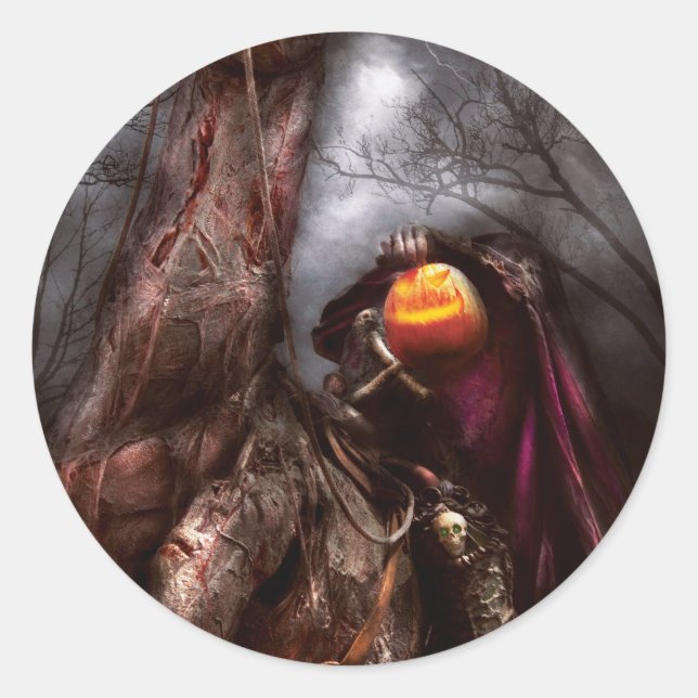 Halloween - The Headless Horseman Classic Round Sticker (Front)