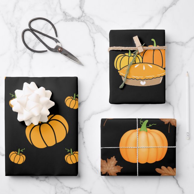 Halloween themed pumpkin Wrapping Paper (Front)