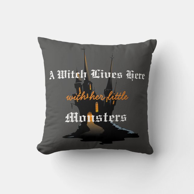 Halloween  throw pillow (Front)