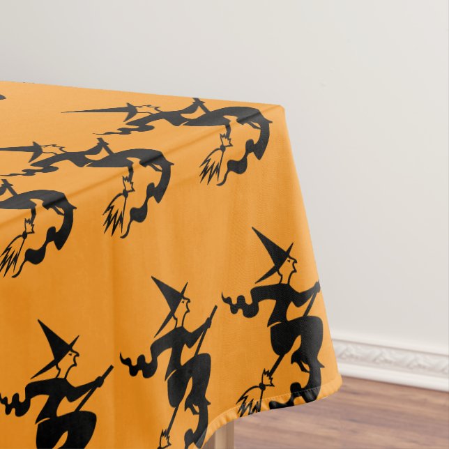 HALLOWEEN TRADITIONAL WITCH  TABLECLOTH (In Situ)
