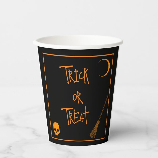 Halloween Trick or Treat  Paper Cups (Front)