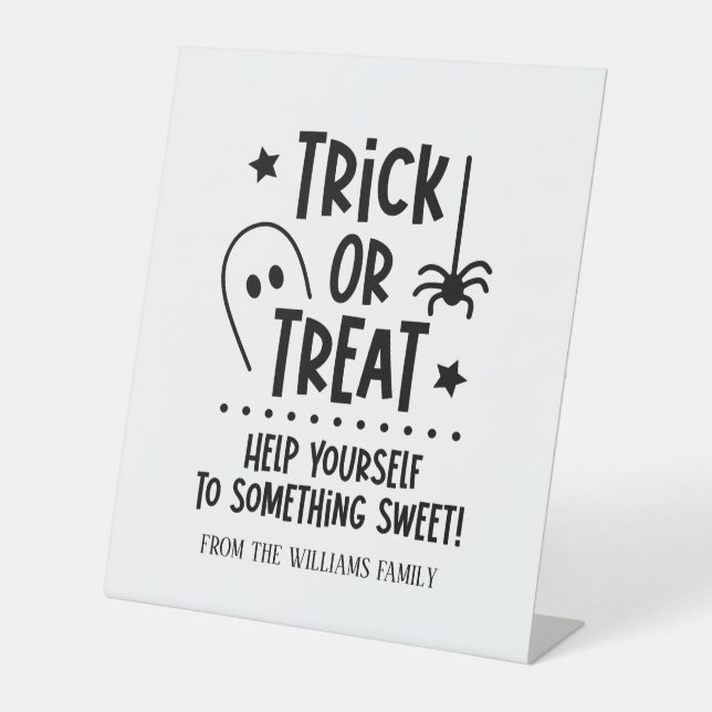 Halloween Trick or Treat Sweets Sign (Front)