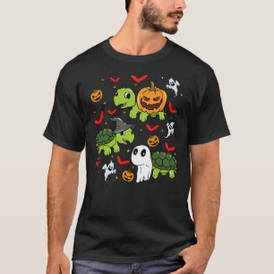 Halloween Turtle Pumpkin Tortoise Bats and Ghosts T-Shirt