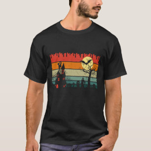 Halloween vintage, haunted and creepy design T-Shirt