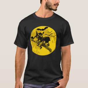 Halloween witch flies on broom with black cats Spo T-Shirt