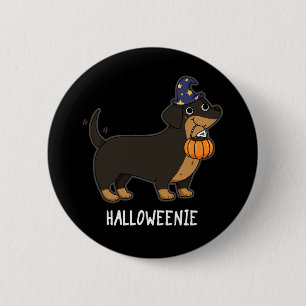 Halloweenie Funny Sausage Dog Pun Dark BG 6 Cm Round Badge