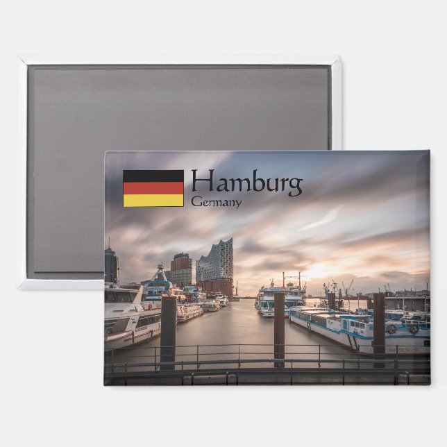 Hamburg Germany Souvenir Magnet (Front/Back)