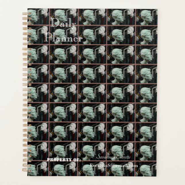 HAMbWG - Photo Daily Planner -  Mannequin (Front)