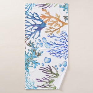 Hand-drawn corals: underwater sea pattern. bath towel