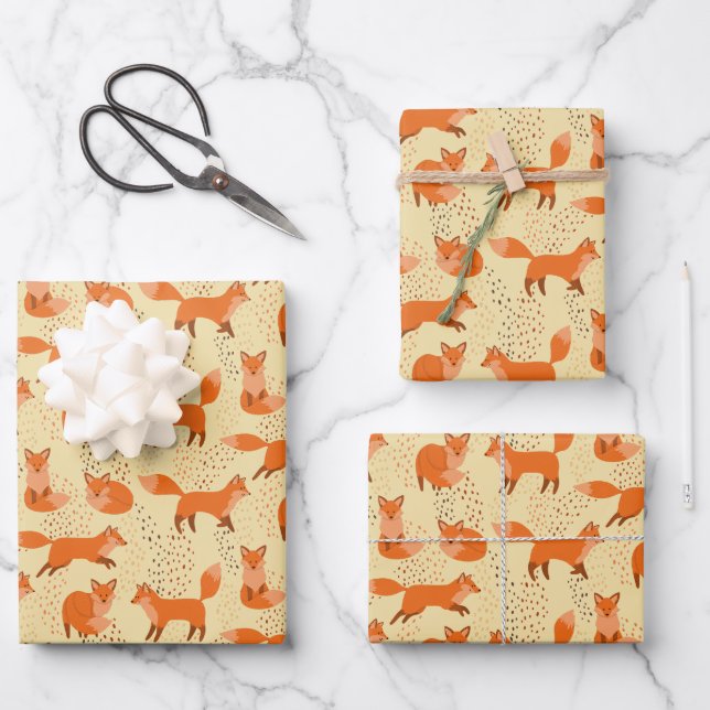 Hand Drawn Cute Red Fox Pattern Gift Wrapping Paper Sheet (Front)