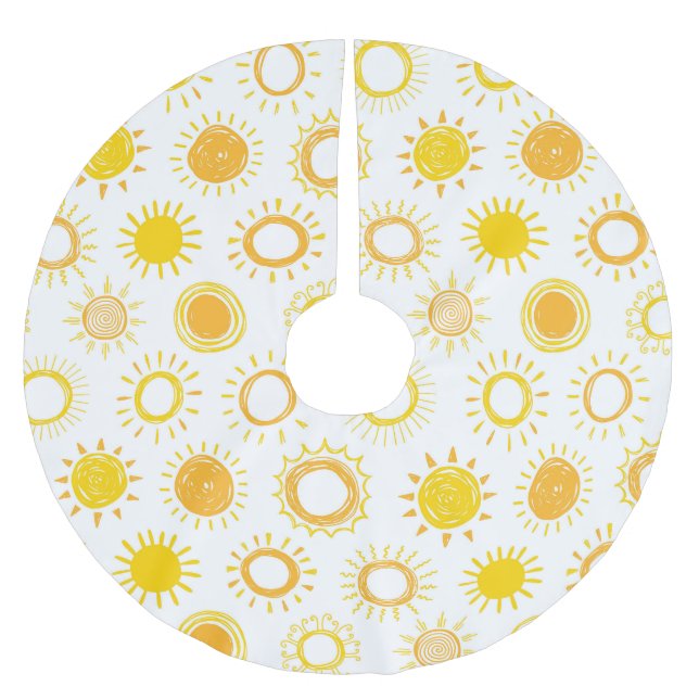 Hand Drawn Doodle Suns Pattern Brushed Polyester Tree Skirt (Front)