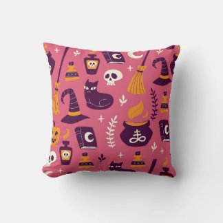 Hand-drawn Halloween, spooky seamless pattern. Cushion