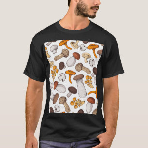 Hand-drawn mushrooms: food background. T-Shirt