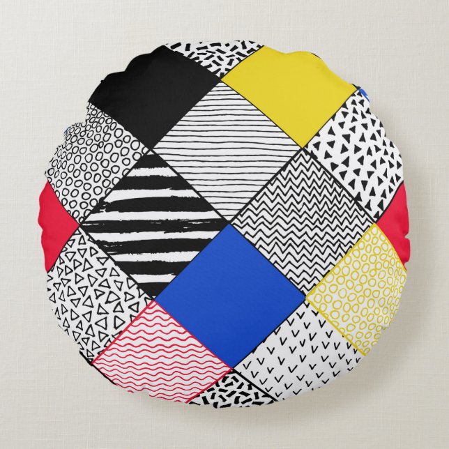 Hand Drawn Patchwork Background. Childish textured Round Cushion (Front)
