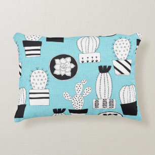 Hand drawn seamless pattern with cactus and succul decorative cushion