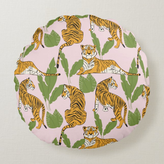 Hand drawn tiger seamless pattern, big cats in dif round cushion (Front)