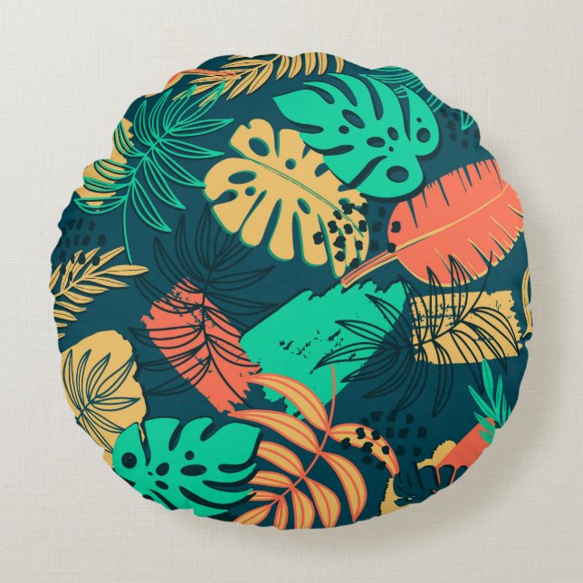 Hand drawn tropic flat pattern. Palm leaves backgr Round Cushion (Front)