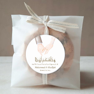 Hand Holding Quote An-Naba 8 Muslim Wedding Nikah Classic Round Sticker