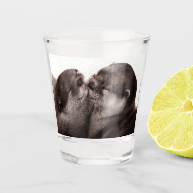 Hand Painted Realistic Wildlife Artwork Shot Glass (Front)