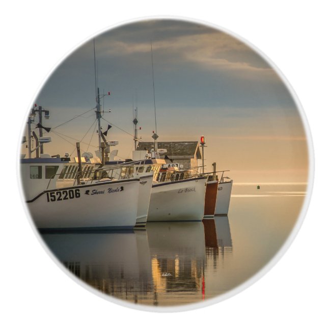 Handle of door, photo fishing vessels ceramic knob (Front)