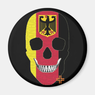 HANDSKULL Germany round magnet B2