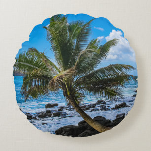 Hanging around... round cushion