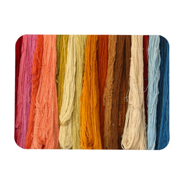 Hanging Bundles of Coloured Yarn Magnet (Horizontal)