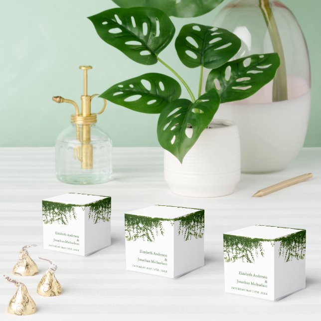 Hanging Ivy Greenery Wedding Favour Box (Multiple)