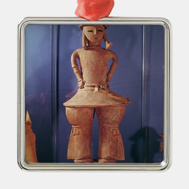 Haniwa figure, 250-550 metal tree decoration (Front)