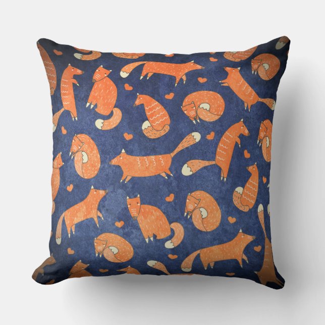 Happy animal fox pattern cushion (Front)