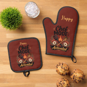 Happy Chef Mode Activated Pot Holder Set