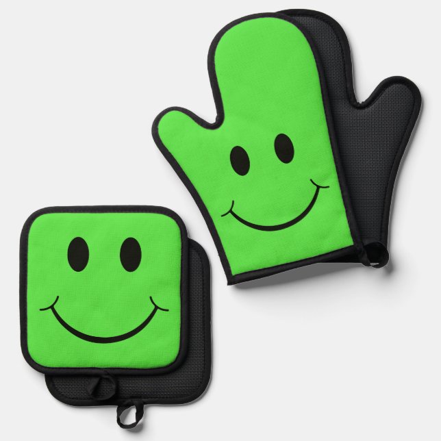 Happy Face Graphic Green Oven Mitt & Pot Holder Set (Front/Back)