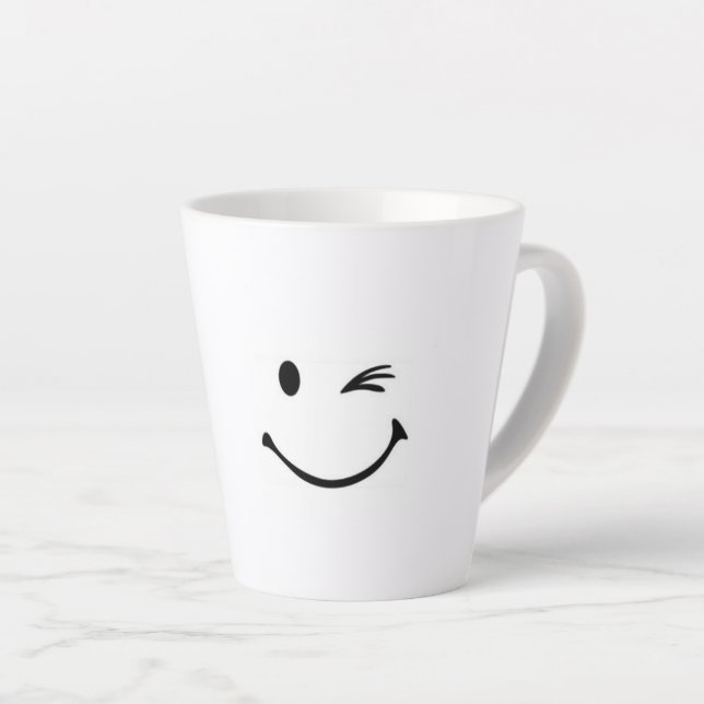 HAPPY FACE WINK MUG (Right Angle)