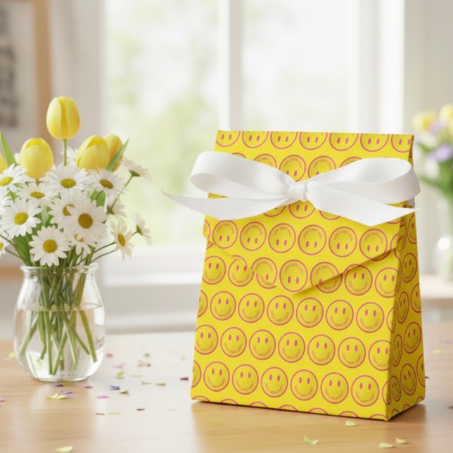 Happy Favour Box (Creator Uploaded)