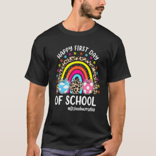 Happy First Day Of School Rainbow Apple School Nur T-Shirt