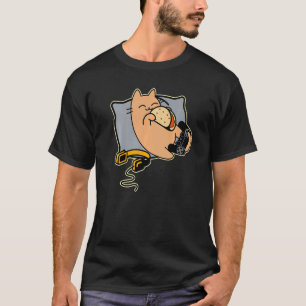 Happy Gamer Cat Eating Tacos Game Paused T-Shirt